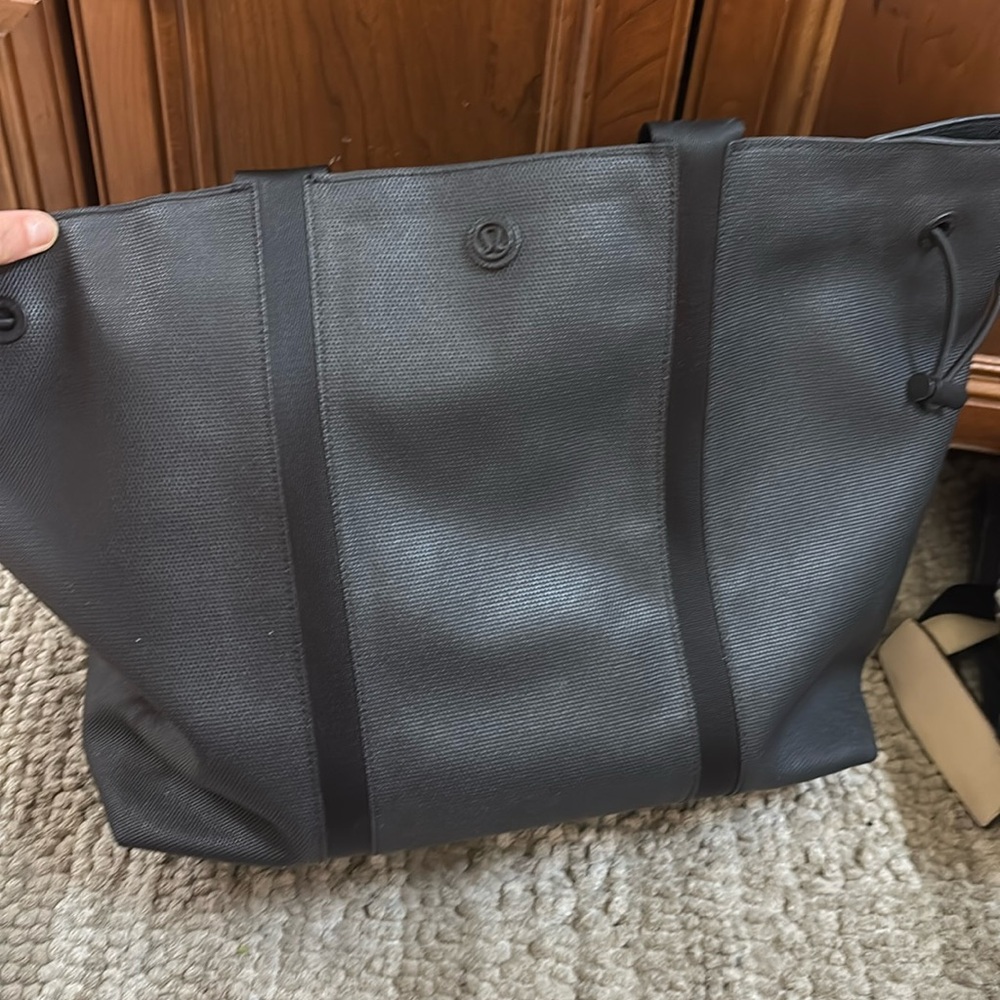 Large Lululemon Tote Bag - Good Condition besides handles